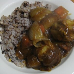 シュウマイ入りカレー